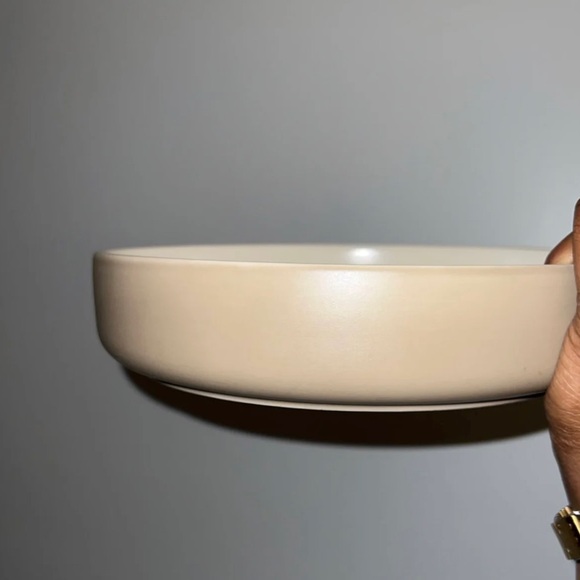 DINNERWARE - Picture 2 of 2